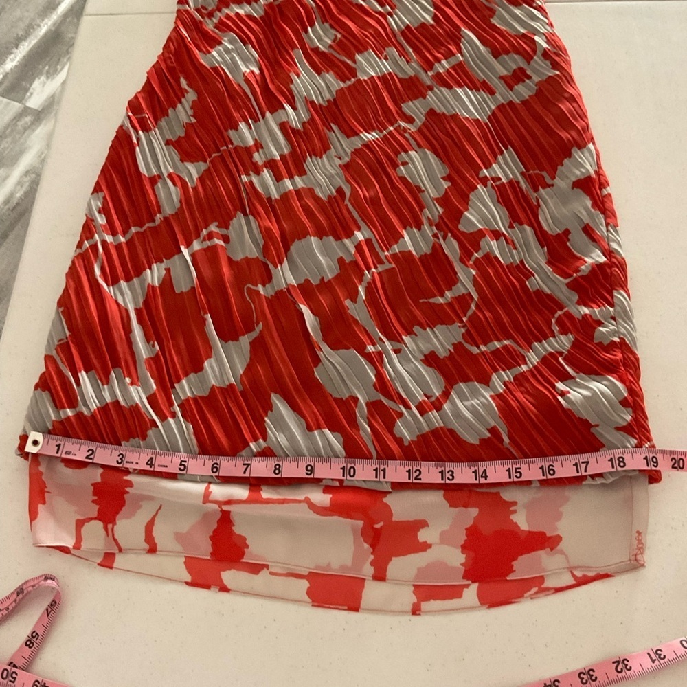 Diane Von Furstenberg “Akeelah” Dress Mini Red-Orange/Black Floral Ruched Size 6 - Picture 6 of 14